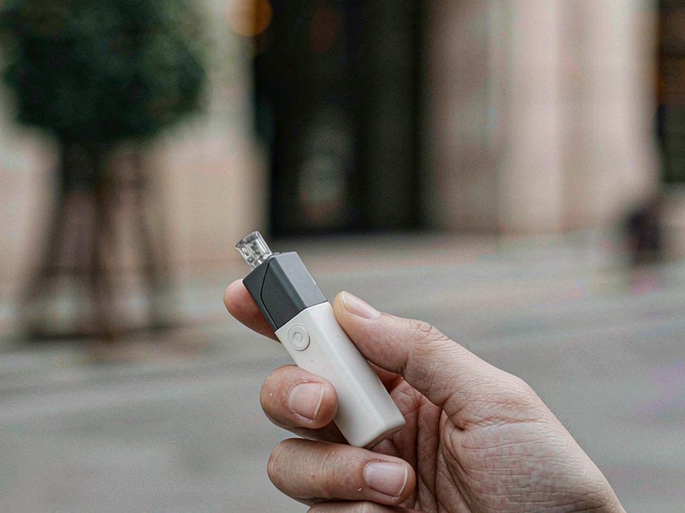 B2B Supply of vape kits — premium tier