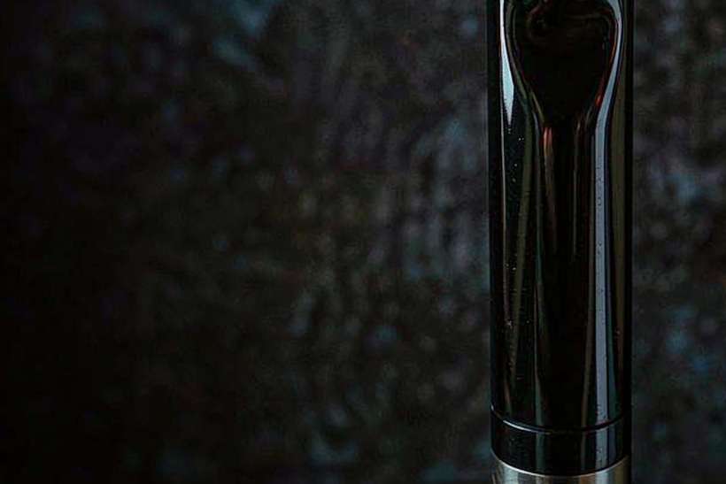 Buyer's Guide to vape hardware — small parcel