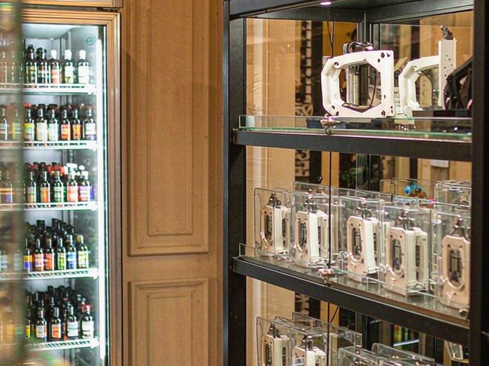Case Study: vape hardware — premium tier