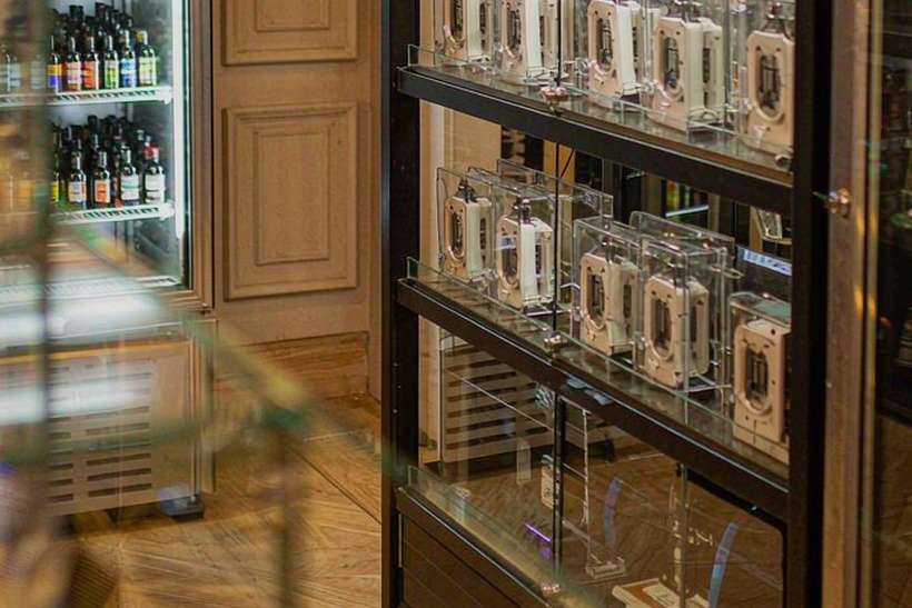Case Study: vape hardware — Spring catalog