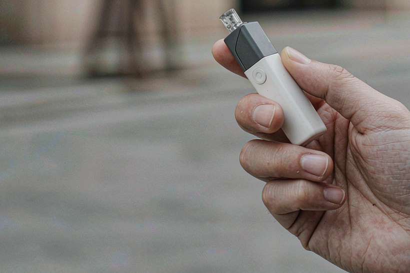 FAQ on vape disposables — bulk case