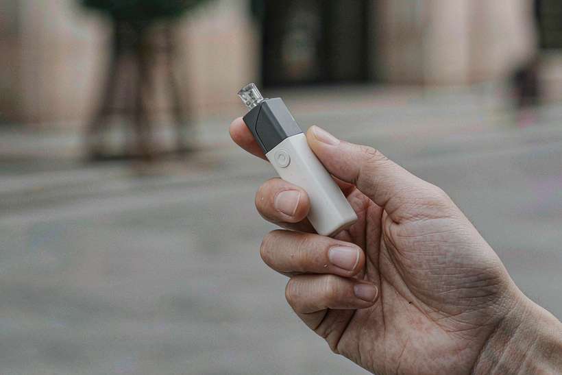 Launch Plan for vape disposables — small parcel