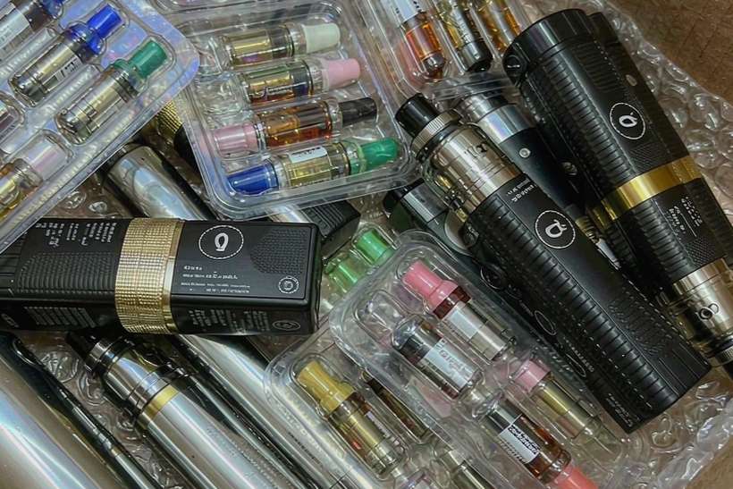 Launch Plan for vape kits — Middle East