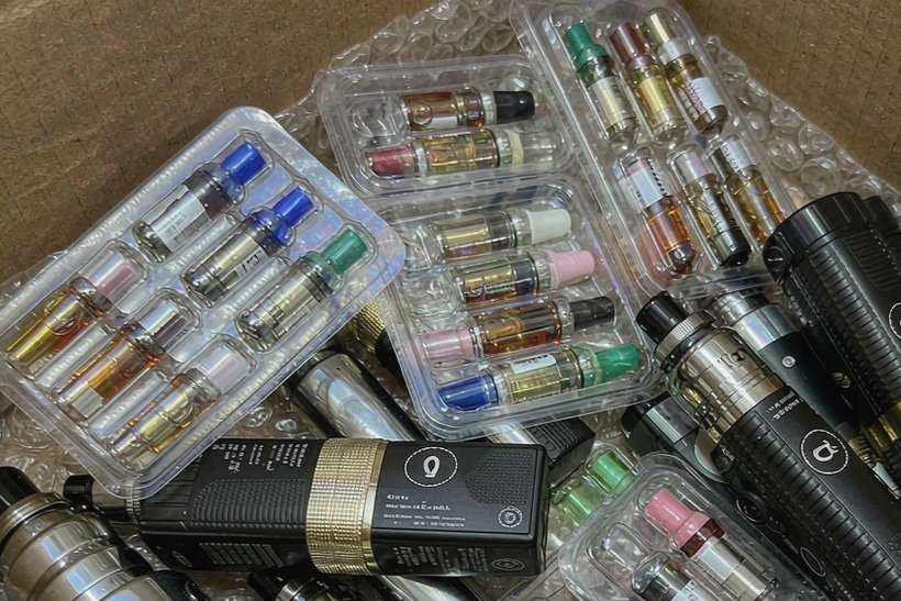 Market Overview of vape accessories — Middle East