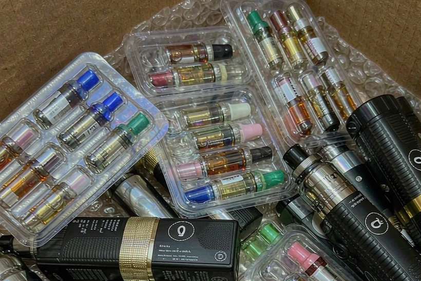 MOQ and Lead Time for vape bundles — Middle East