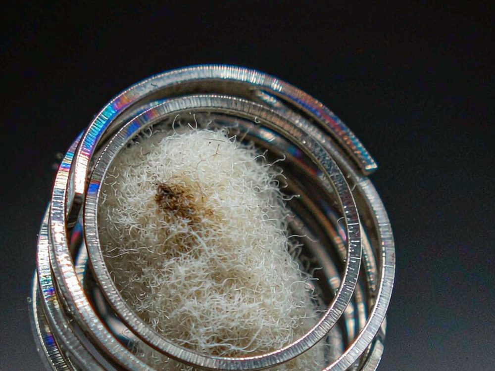 MOQ and Lead Time for vape disposables — wholesale only