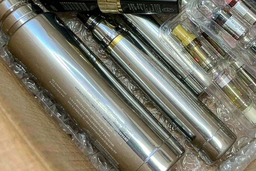 OEM and ODM Options for vape disposables — bulk case