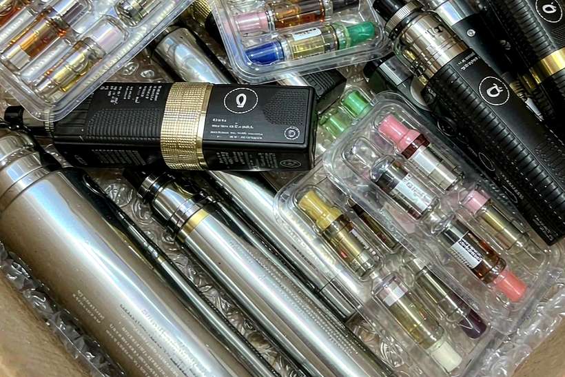 OEM and ODM Options for vape disposables — container load