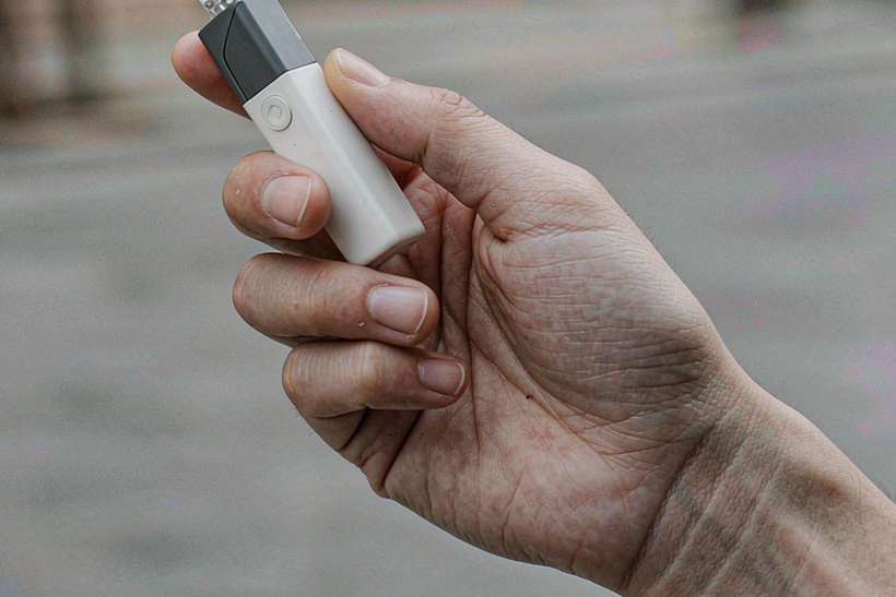 Regional Review of vape hardware — US warehouse