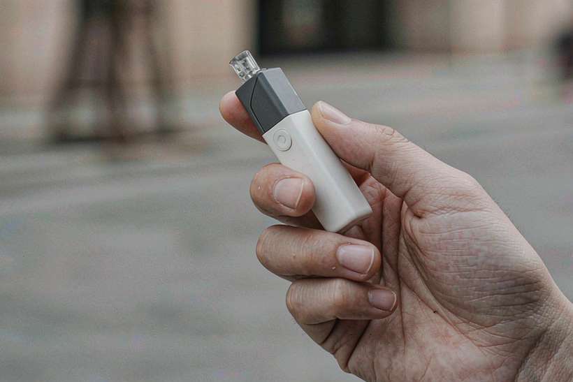 Restocking vape e-liquid — Middle East