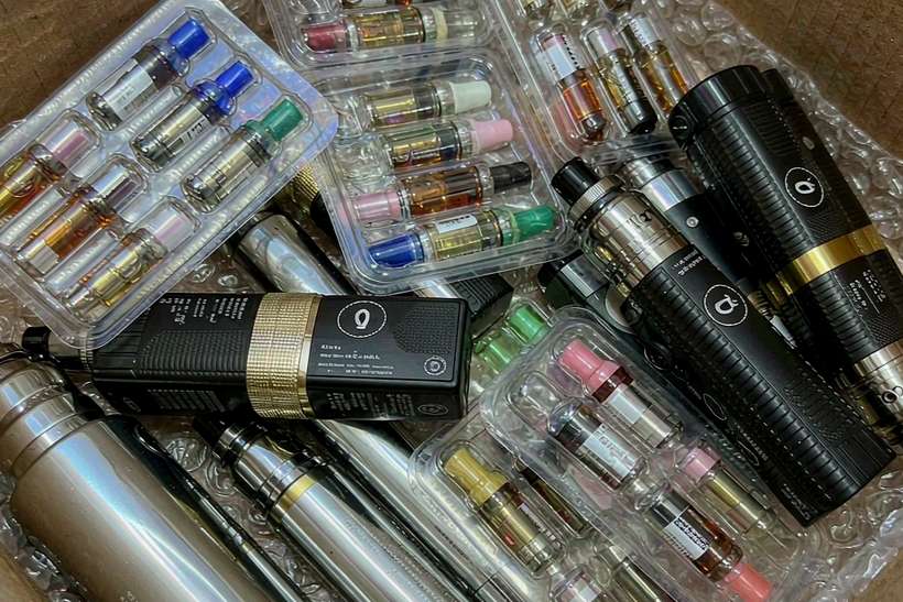 Restocking vape products in Jeonju Tanba — Autumn stock