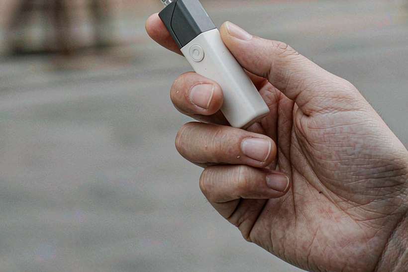 Sourcing Report on vape e-liquid — small parcel