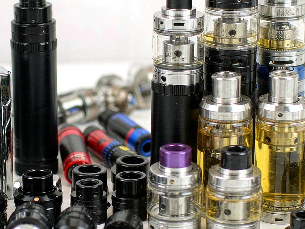 Sourcing Report on vape hardware — with fast shipping