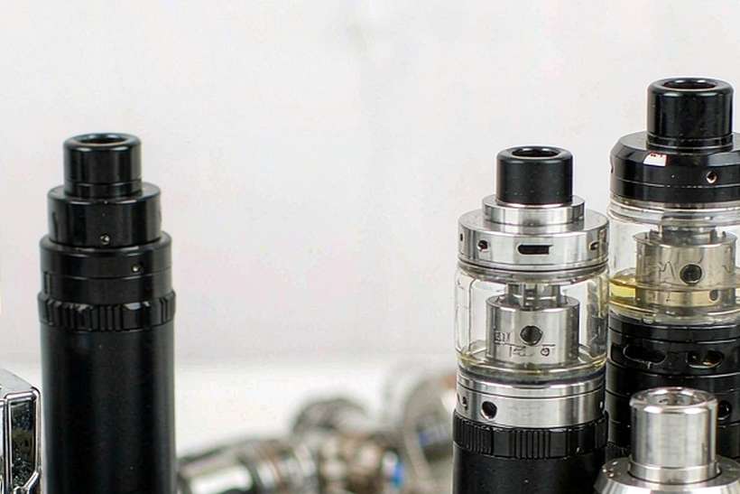Wholesale vape kits — bulk case
